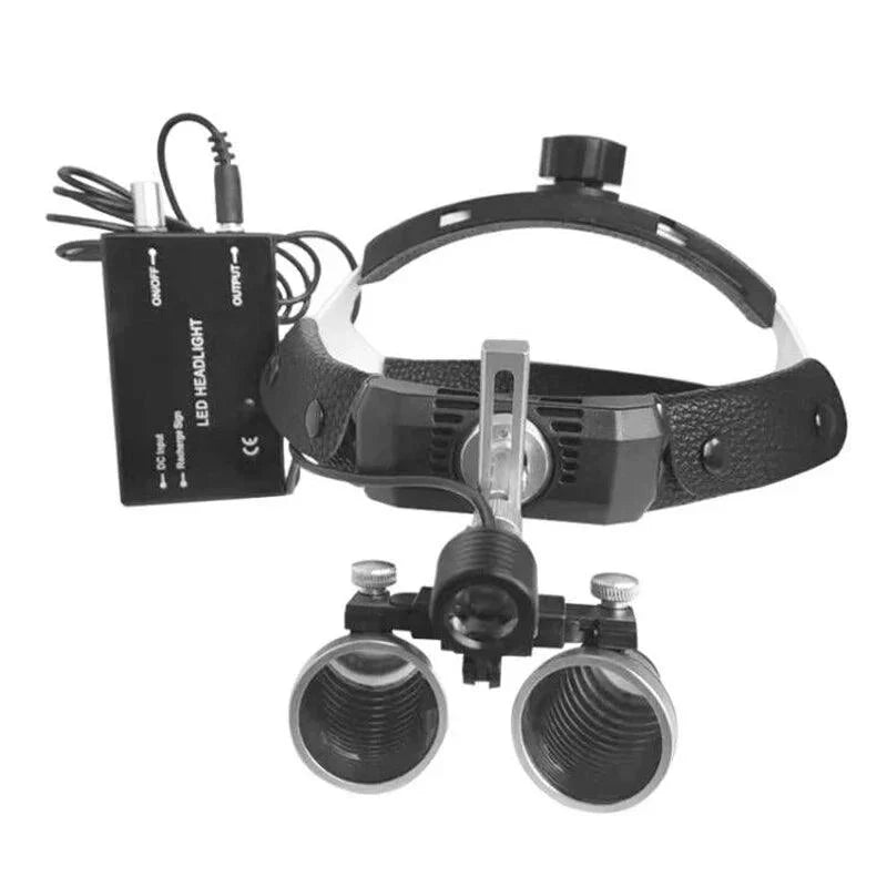 lupas odontológicas, lupa dentista, lupa medica, lupas cirurgicas, lupas com fotóforo. Lupa Odontológica de Cabeça
lupa odontológica com led
lupa odontológica com fotóforo
Fotoforo Cirúrgico LED Ultra Leve
Fotoforo Dental com Filtro LED
Fotoforo Médico Portátil 3W