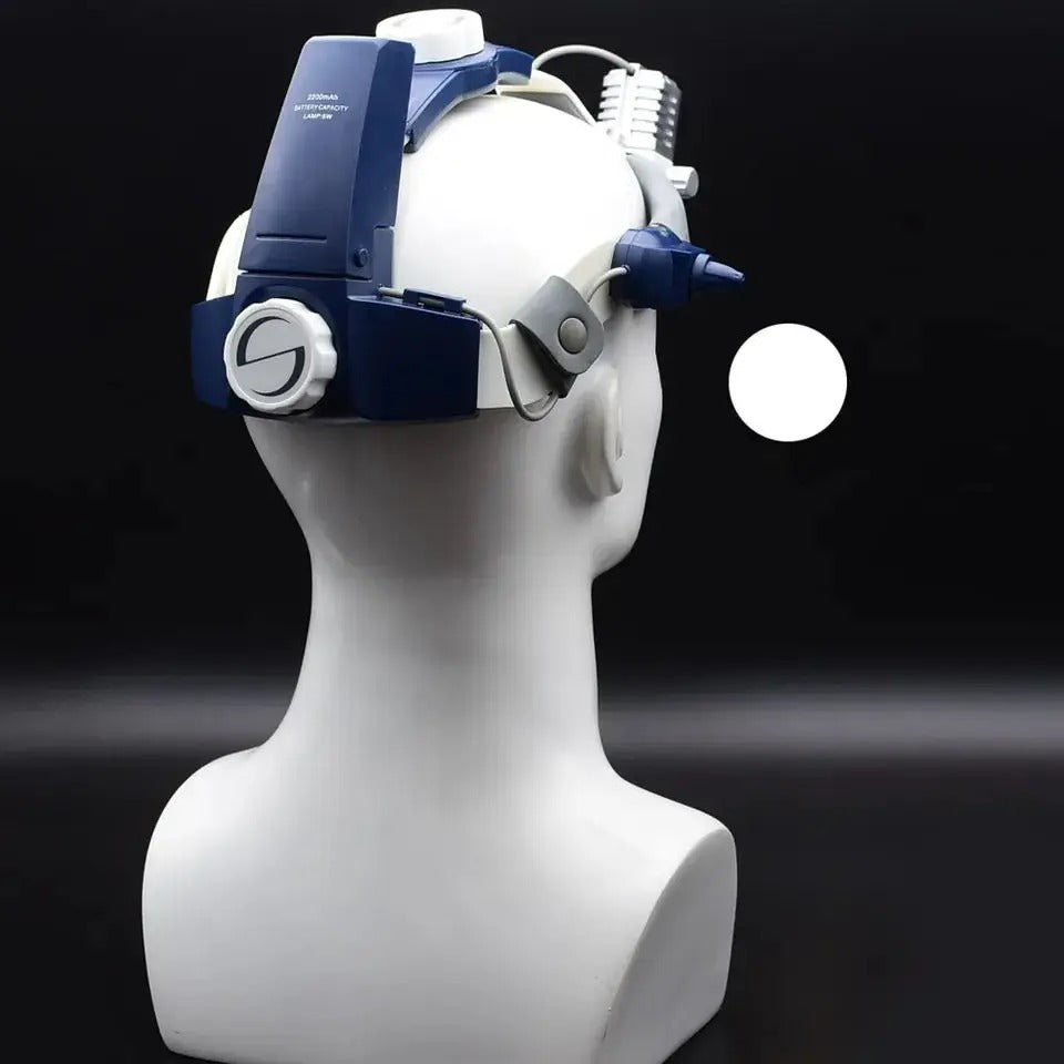 Fotóforo de LED 5W bateria recarregável
Fotoforo Luz Led 5w Cirurgião Dentista Procedimentos Médicos
Farol Dental LED 5W - Lupas Cirúrgicas para Odontologia