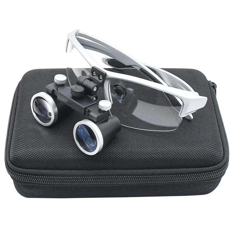 lupas odontológicas
lupa odontologia
lupa para dentista
lupa para cirurgia
lupa odontológica zeiss
Lupa Odontológica Profissional 2.5x e 3.5x
Lupa Odontológica de Cabeça
lupa odontológica com led
lupa odontológica com fotóforo
lupa odontológica bioart
lupa odontológica
lupa estereoscópica
lupa de magnificação odontologia
Lupa de Cabeça MaxiLens com LED e 5 Lentes
lupa de cabeça
lupa com fotóforo
lupa cirúrgicas
Lupa Binocular para Adaptação em Óculos